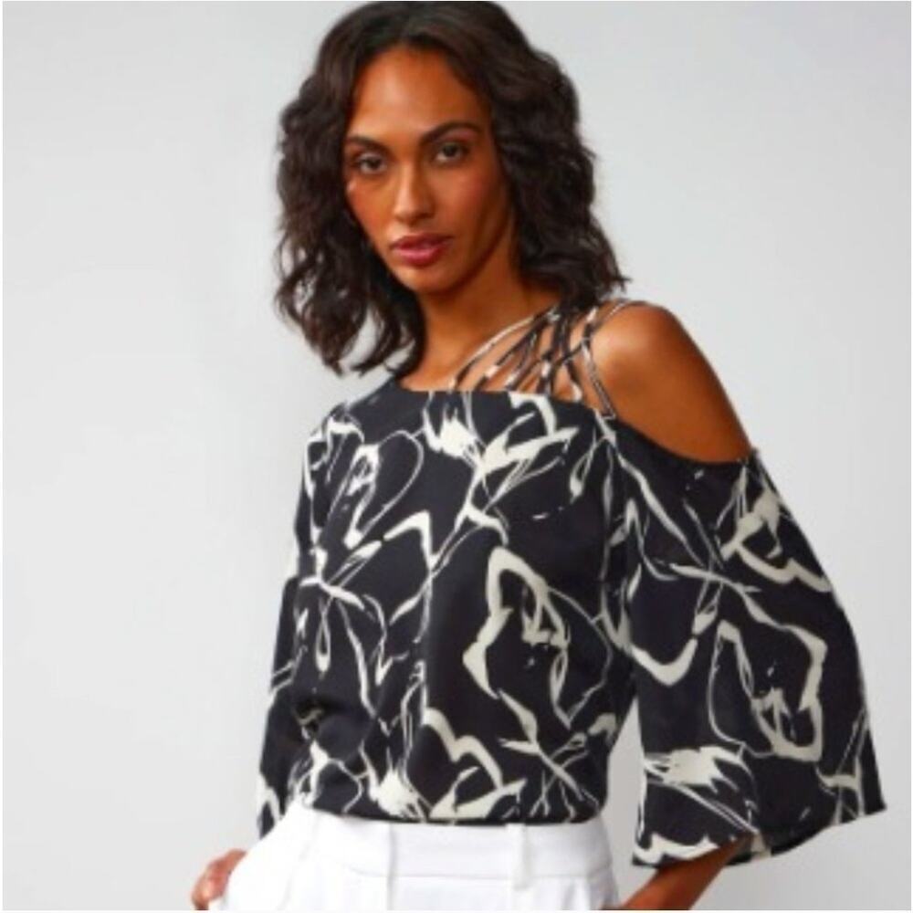 New York & Co women's lattice shoulder blouse black & white Size XL office siren